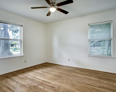 3807 Murworth Drive - Photo Thumbnail 7