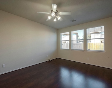 14330 Fairbuff Lane - Photo Thumbnail 4