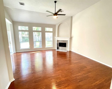71 E Hobbit Glen Drive - Photo Thumbnail 15