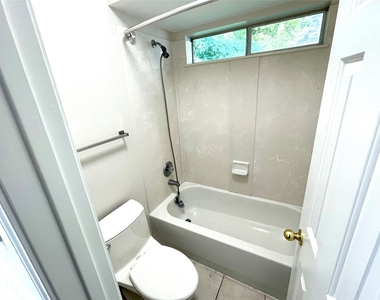 71 E Hobbit Glen Drive - Photo Thumbnail 12