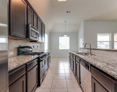 3931 Medici Court - Photo Thumbnail 18