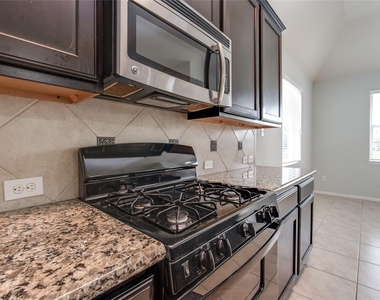 3931 Medici Court - Photo Thumbnail 23