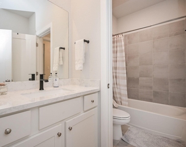 71 Perennial Canyon Drive - Photo Thumbnail 24
