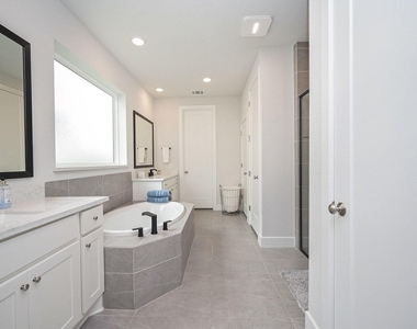 71 Perennial Canyon Drive - Photo Thumbnail 17
