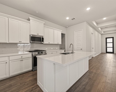 6123 Severson Lake Court - Photo Thumbnail 13