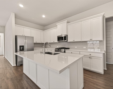 6123 Severson Lake Court - Photo Thumbnail 19