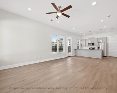 10719 Mason Rd - Photo Thumbnail 5
