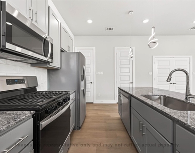 10719 Mason Rd - Photo Thumbnail 9