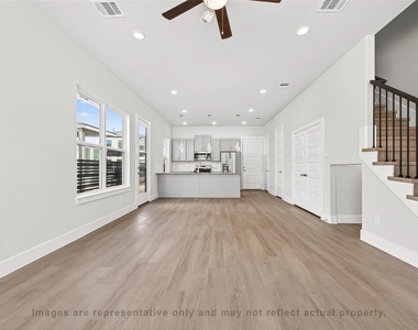 10719 Mason Rd - Photo Thumbnail 4