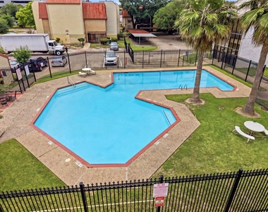 10110 Forum West Dr - Photo Thumbnail 19