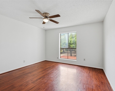 10110 Forum West Dr - Photo Thumbnail 15