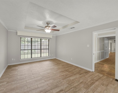 5147 Beechnut Street - Photo Thumbnail 10