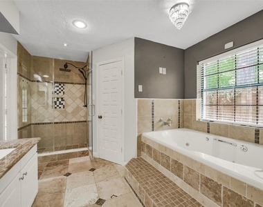 5147 Beechnut Street - Photo Thumbnail 12