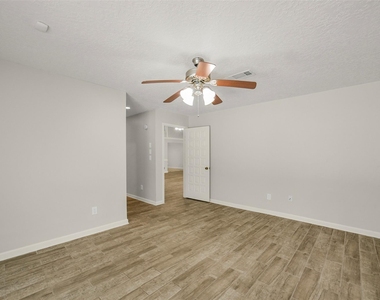 5147 Beechnut Street - Photo Thumbnail 16
