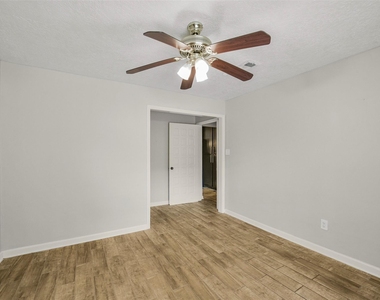 5147 Beechnut Street - Photo Thumbnail 20