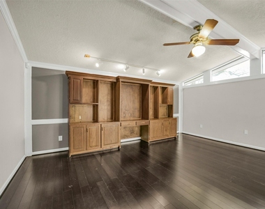 5147 Beechnut Street - Photo Thumbnail 21
