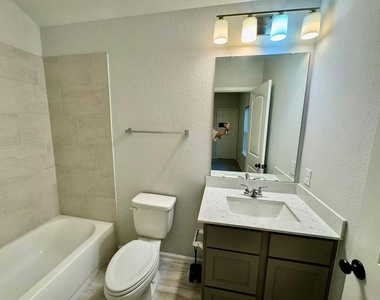 10503 Shining Dawn Way - Photo Thumbnail 22