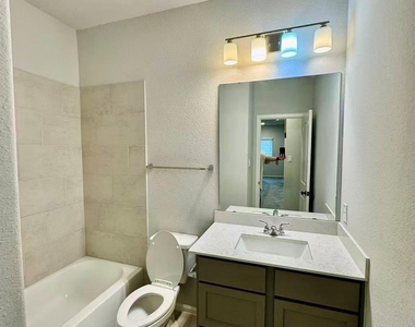 10503 Shining Dawn Way - Photo Thumbnail 27