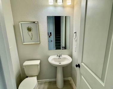 10503 Shining Dawn Way - Photo Thumbnail 3