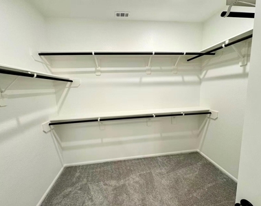 10503 Shining Dawn Way - Photo Thumbnail 18