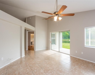 11015 Peking Place - Photo Thumbnail 7