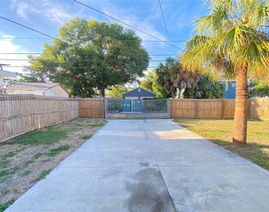 4721 14th Avenue S - Photo Thumbnail 27