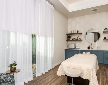4605 Rosatti Road - Photo Thumbnail 27