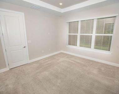 4605 Rosatti Road - Photo Thumbnail 4