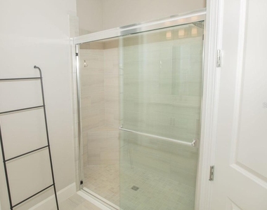 4605 Rosatti Road - Photo Thumbnail 6