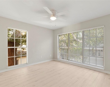3110 W Villa Rosa Street - Photo Thumbnail 11