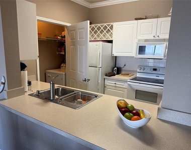1216 S Missouri Avenue - Photo Thumbnail 13