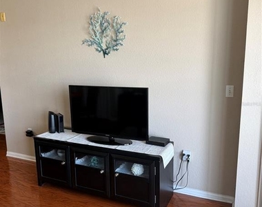 1216 S Missouri Avenue - Photo Thumbnail 5