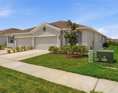 32305 Lexington Street - Photo Thumbnail 1