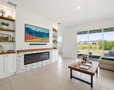 32305 Lexington Street - Photo Thumbnail 4