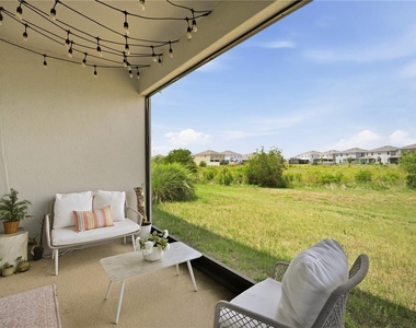 32305 Lexington Street - Photo Thumbnail 20