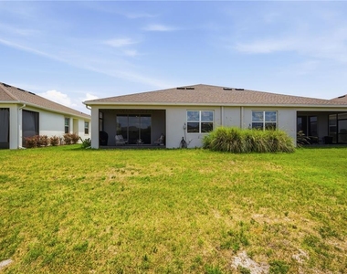 32305 Lexington Street - Photo Thumbnail 23