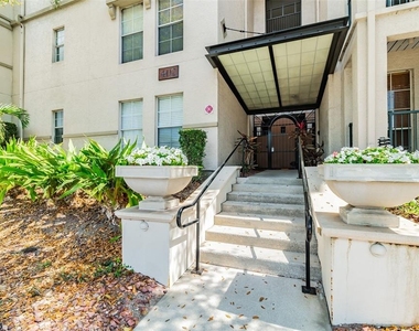 402 S Armenia Avenue - Photo Thumbnail 1