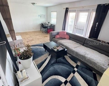 5156 Beach Drive Se - Photo Thumbnail 13