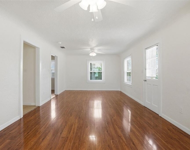 409 Lebeau Street - Photo Thumbnail 7