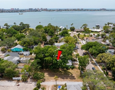 409 Lebeau Street - Photo Thumbnail 18