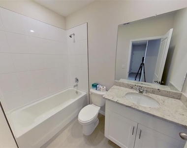 140 Holly Bank Avenue - Photo Thumbnail 26