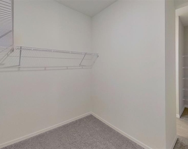 140 Holly Bank Avenue - Photo Thumbnail 17