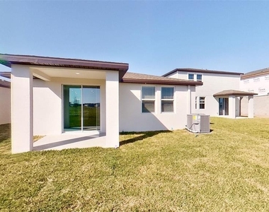 140 Holly Bank Avenue - Photo Thumbnail 34