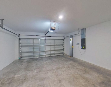 140 Holly Bank Avenue - Photo Thumbnail 31