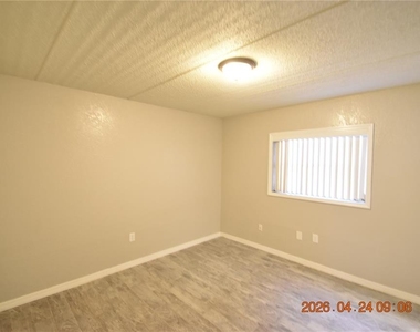 306 Danube Avenue - Photo Thumbnail 11