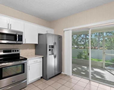 6308 Bayside Key Drive - Photo Thumbnail 15
