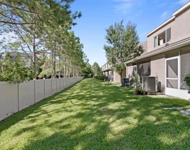 6308 Bayside Key Drive - Photo Thumbnail 4