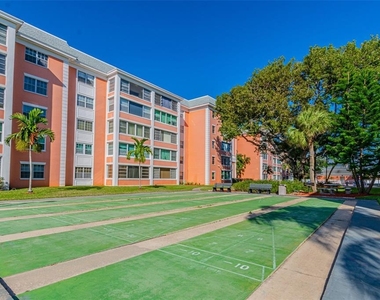6960 20th Avenue N - Photo Thumbnail 50