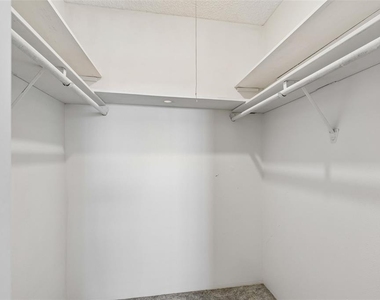 6960 20th Avenue N - Photo Thumbnail 39