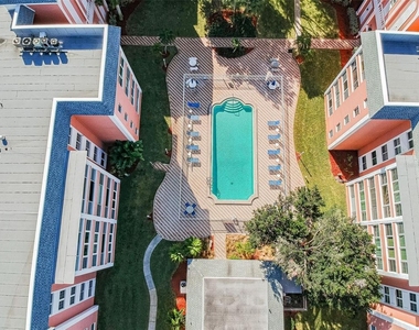 6960 20th Avenue N - Photo Thumbnail 45